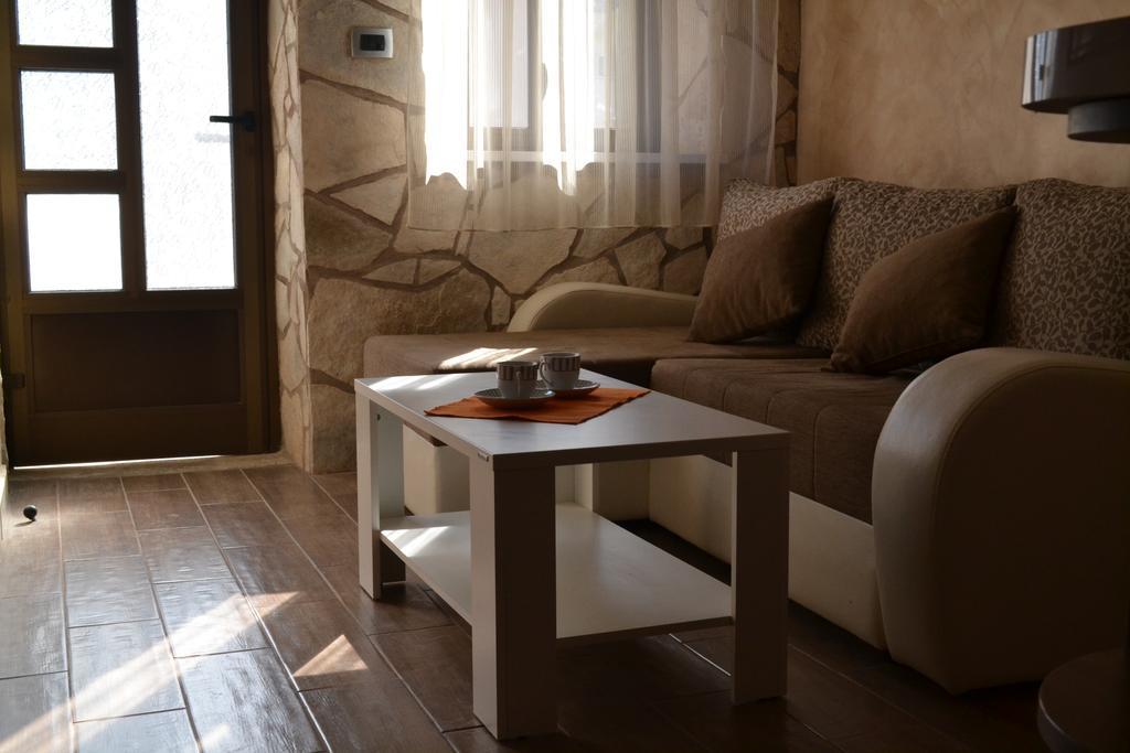 Apartment Lanterna Kotor
