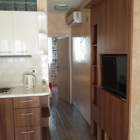 Lanterna Apartments Kotor Zimmer foto