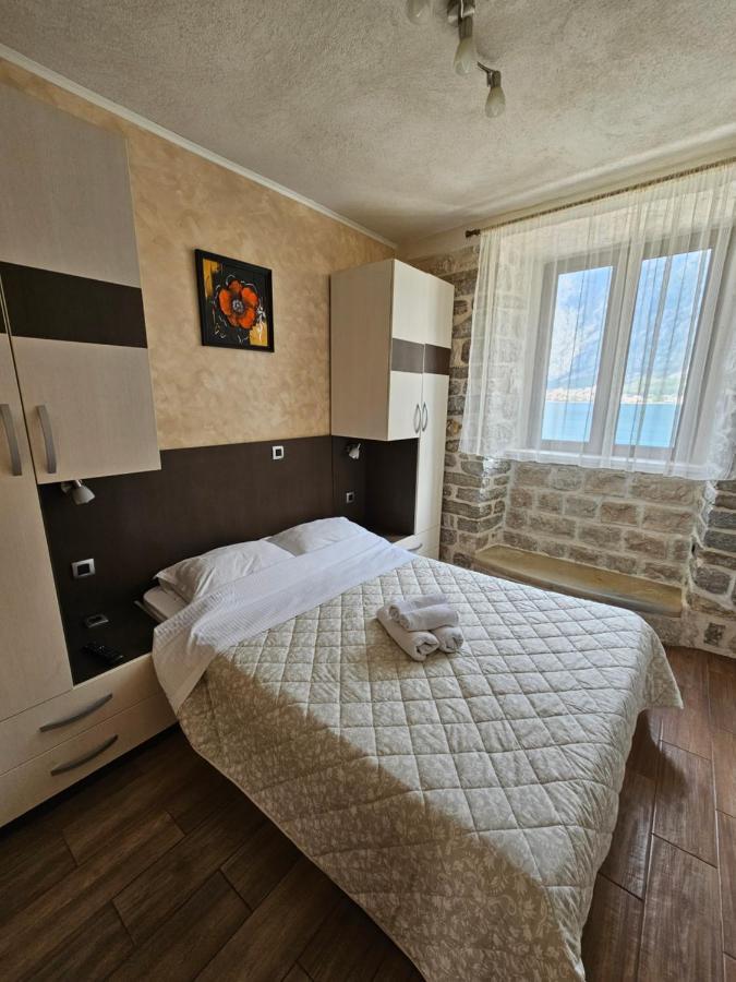 Lanterna Kotor