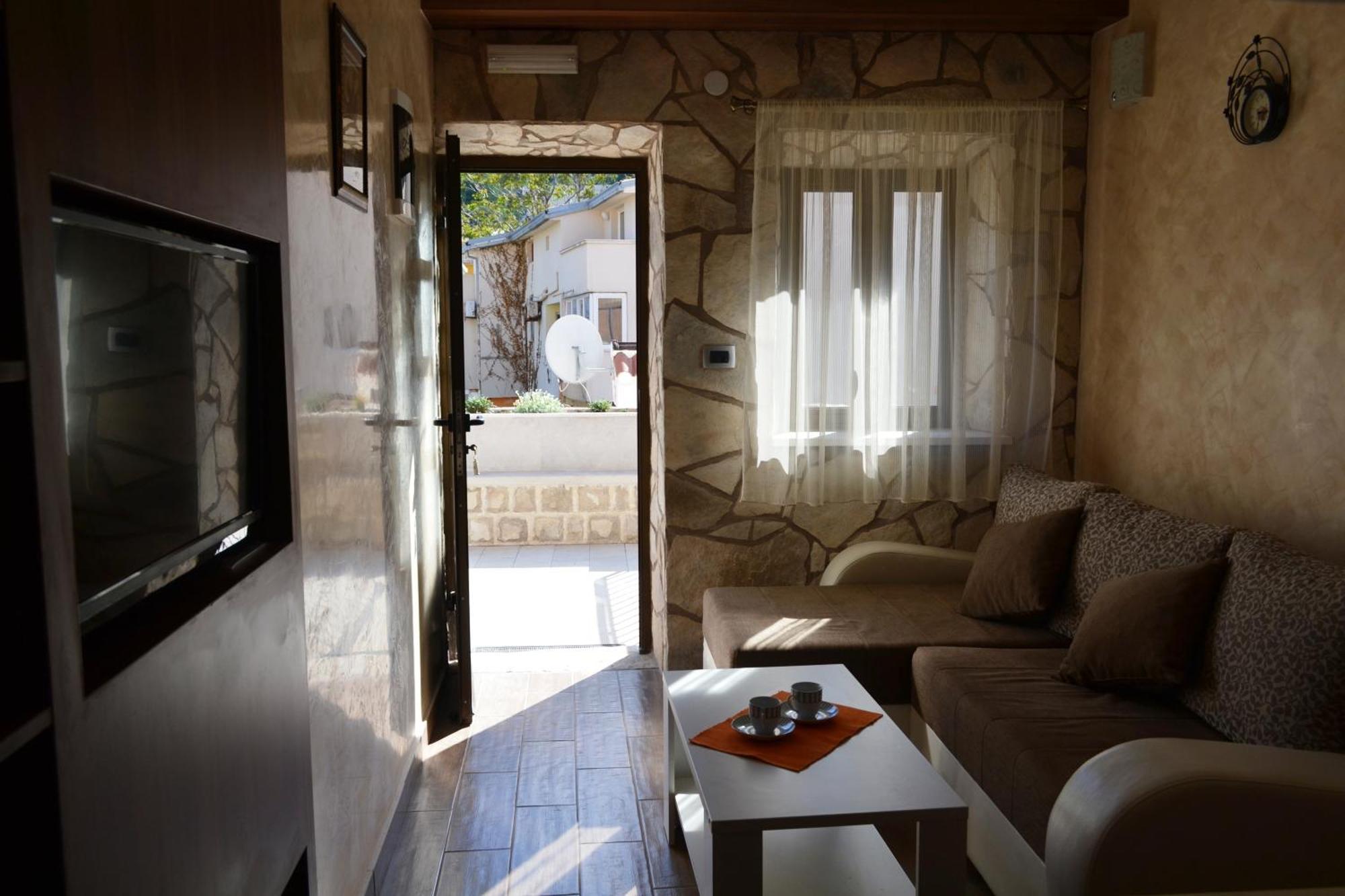 Apartment Lanterna Kotor