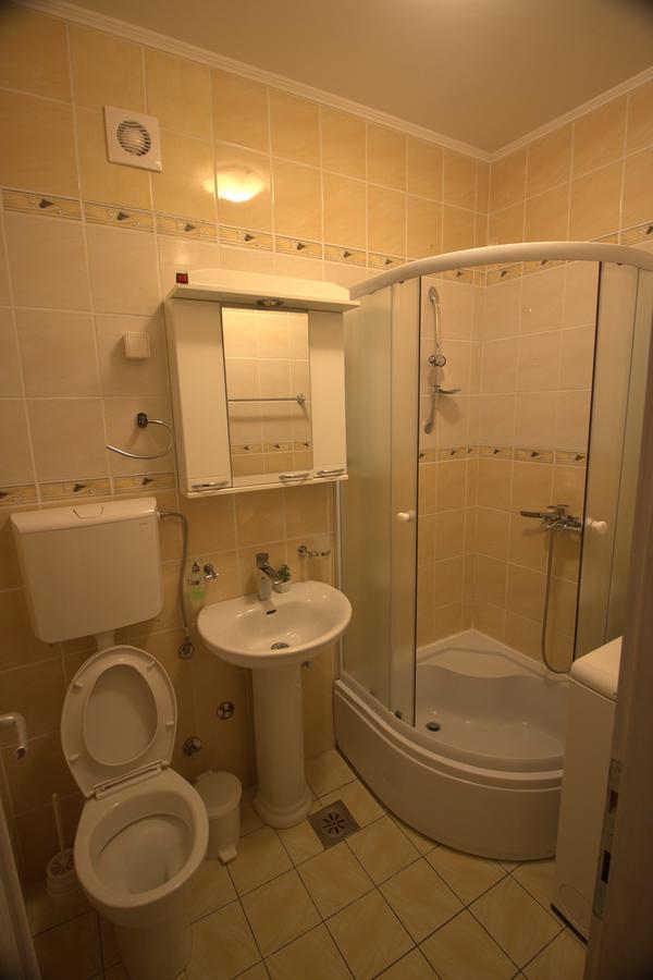 Apartment Lanterna *