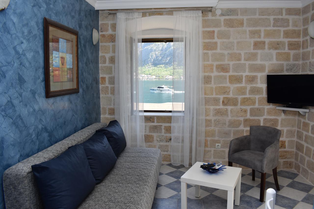 Lanterna Kotor