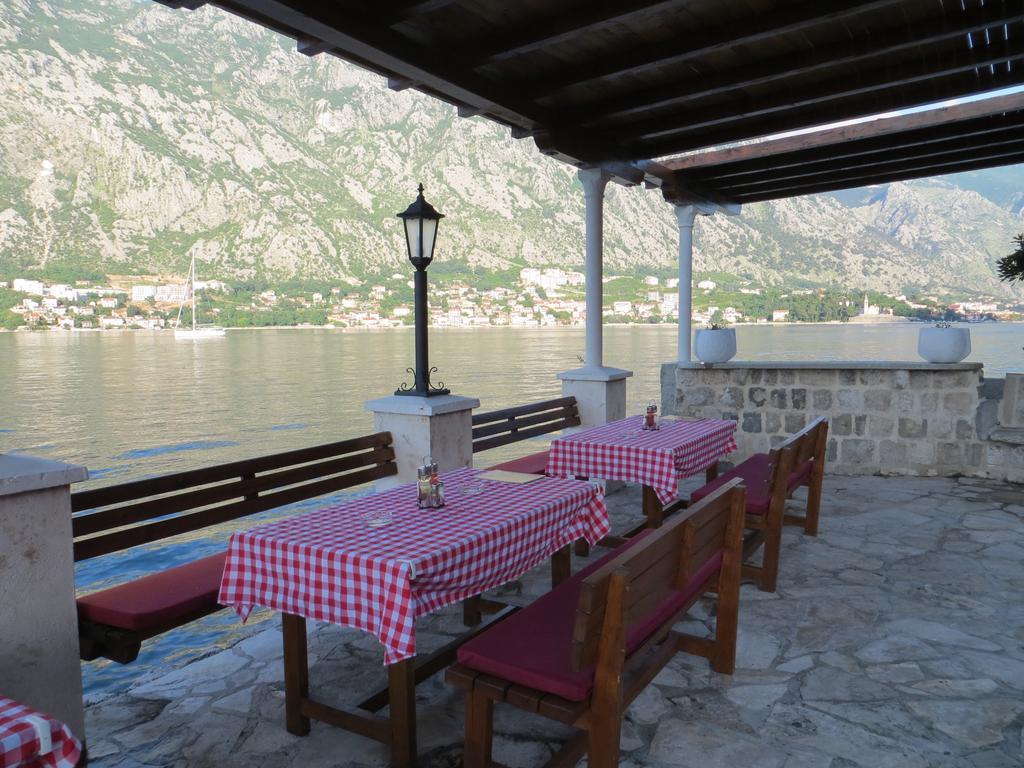 Lanterna Apartment Kotor